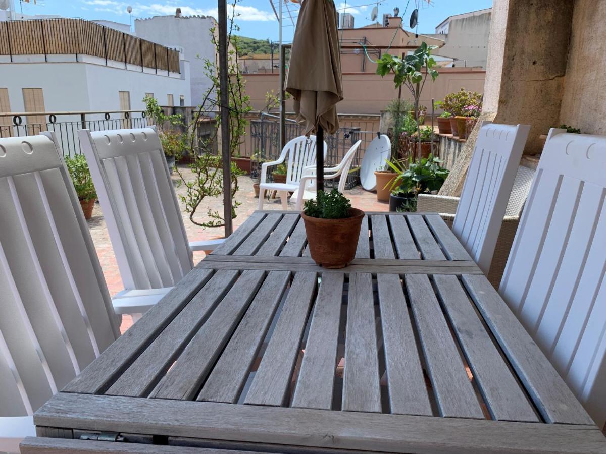 Notaria-Apartamento Y Estudio En Casco Antiguo, Al Lado De Playa, Rambla Y Monasterio, Con Acceso A Terraza Ajardinada Sant Feliu de Guíxols Dış mekan fotoğraf