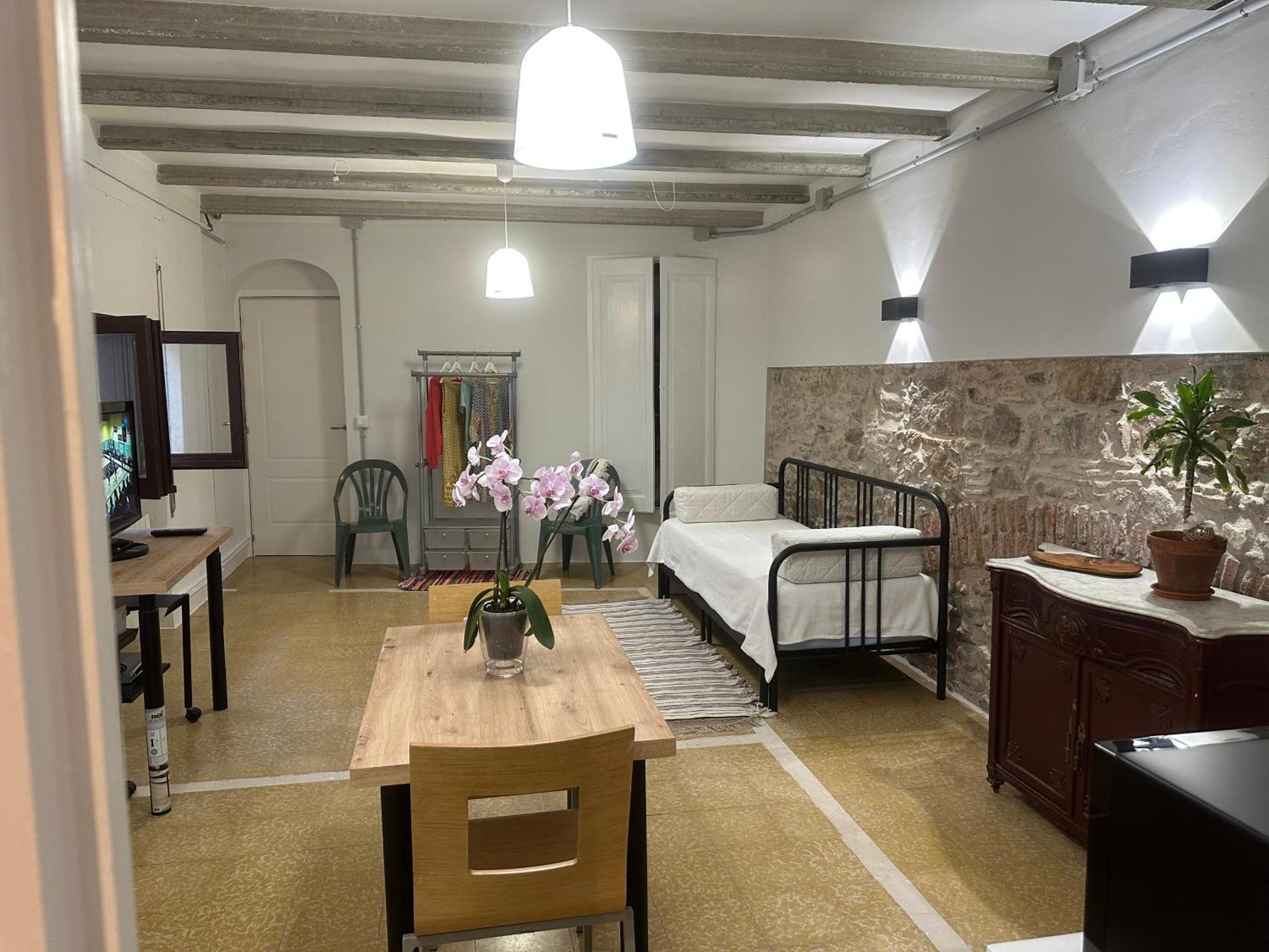 Notaria-Apartamento Y Estudio En Casco Antiguo, Al Lado De Playa, Rambla Y Monasterio, Con Acceso A Terraza Ajardinada Sant Feliu de Guíxols Dış mekan fotoğraf