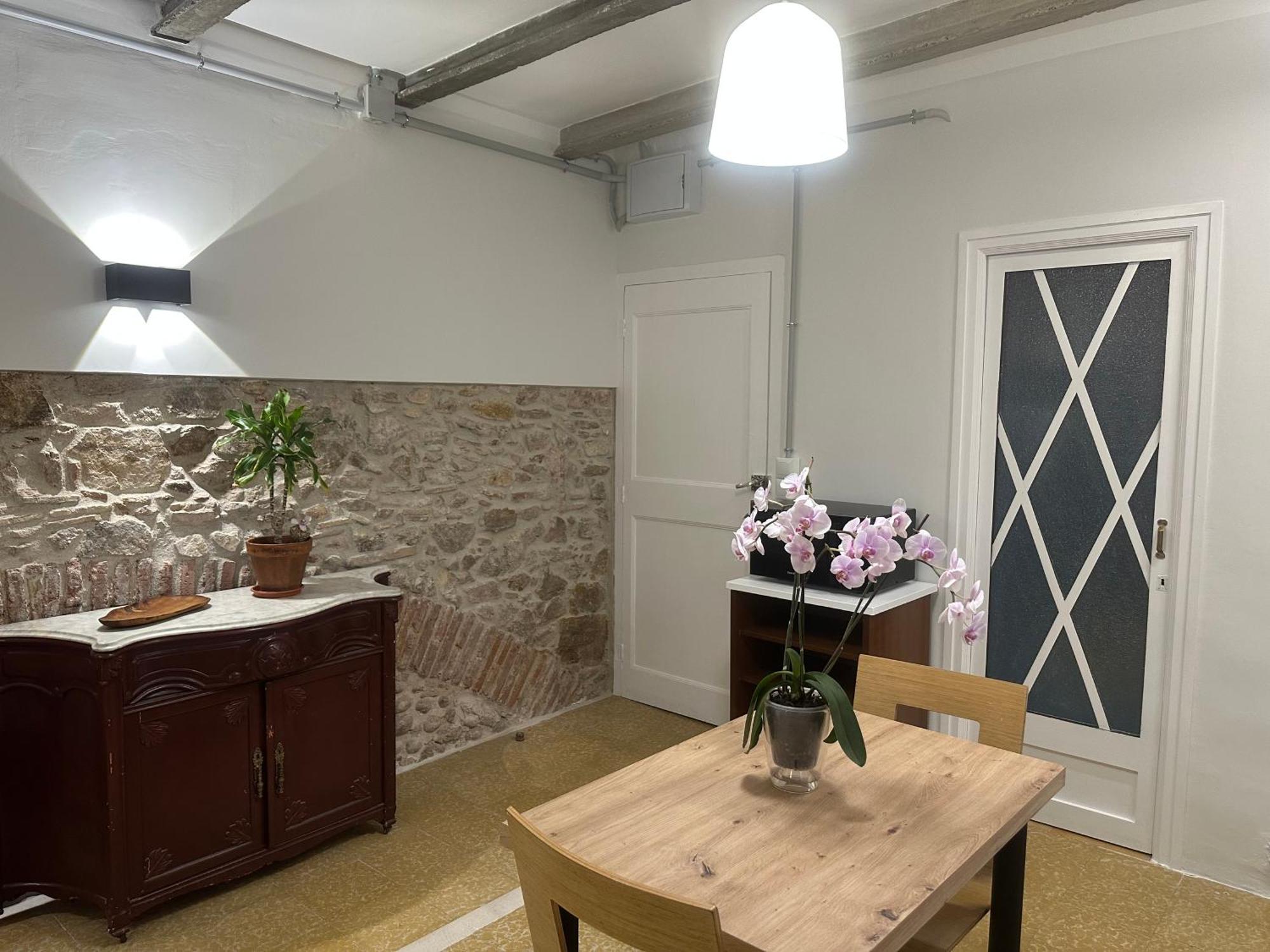 Notaria-Apartamento Y Estudio En Casco Antiguo, Al Lado De Playa, Rambla Y Monasterio, Con Acceso A Terraza Ajardinada Sant Feliu de Guíxols Dış mekan fotoğraf